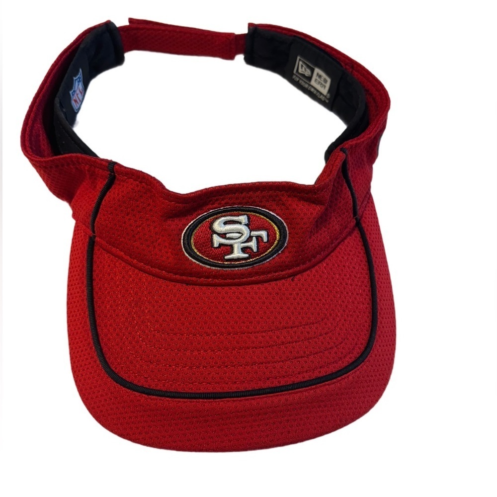 Vintage New Era San Francisco 49ers 2025 Sideline Visor in scarlet
